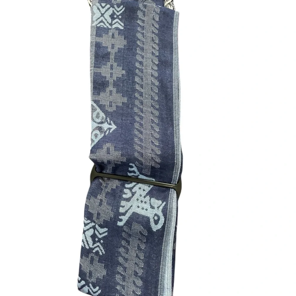 West Loop Jacquard Scarf 100% polyester New with tag 371WG121012520